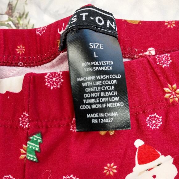 NWT Red Holiday Treats Leggings size Large - Picture 6 of 7